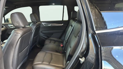 2024 Cadillac XT6 Luxury