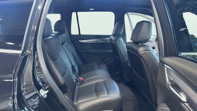 2024 Cadillac XT6 Luxury