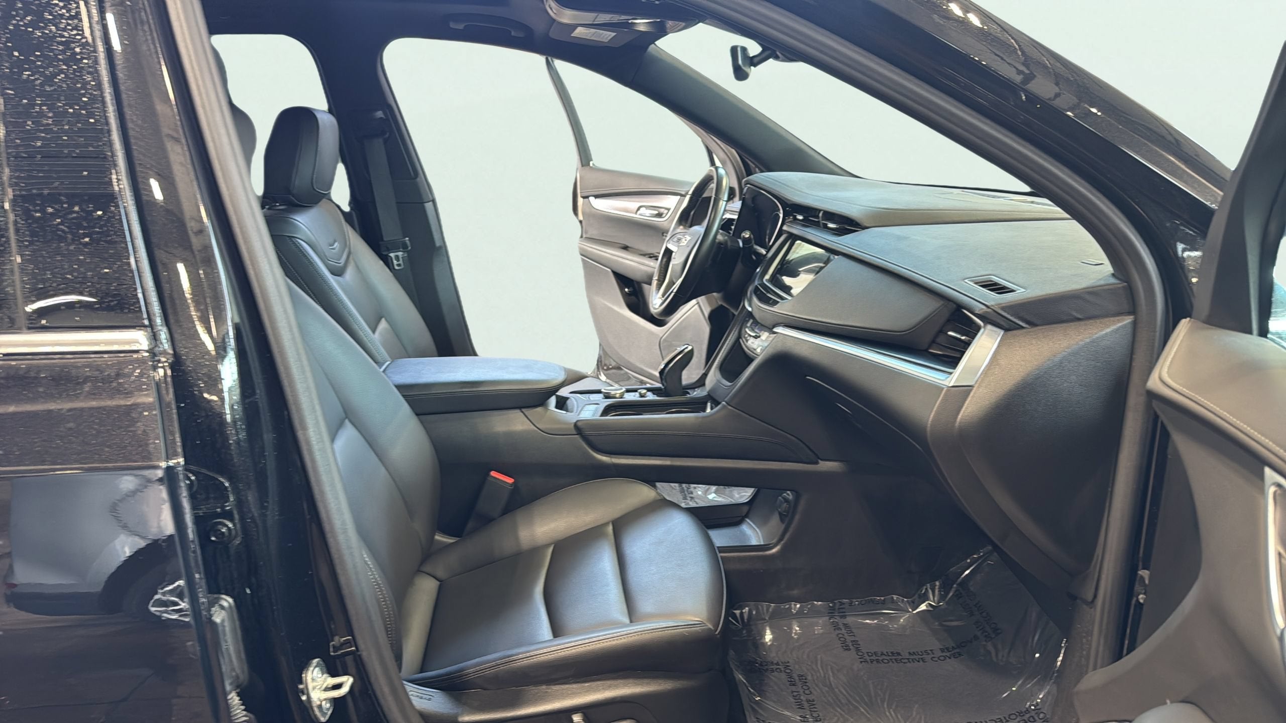 2024 Cadillac XT6 Luxury
