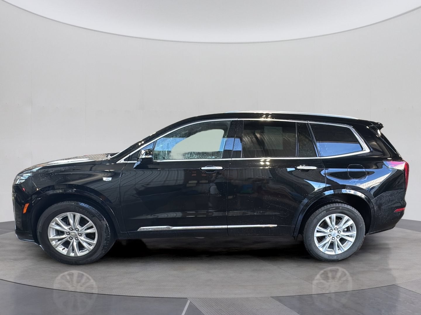 2024 Cadillac XT6 Luxury