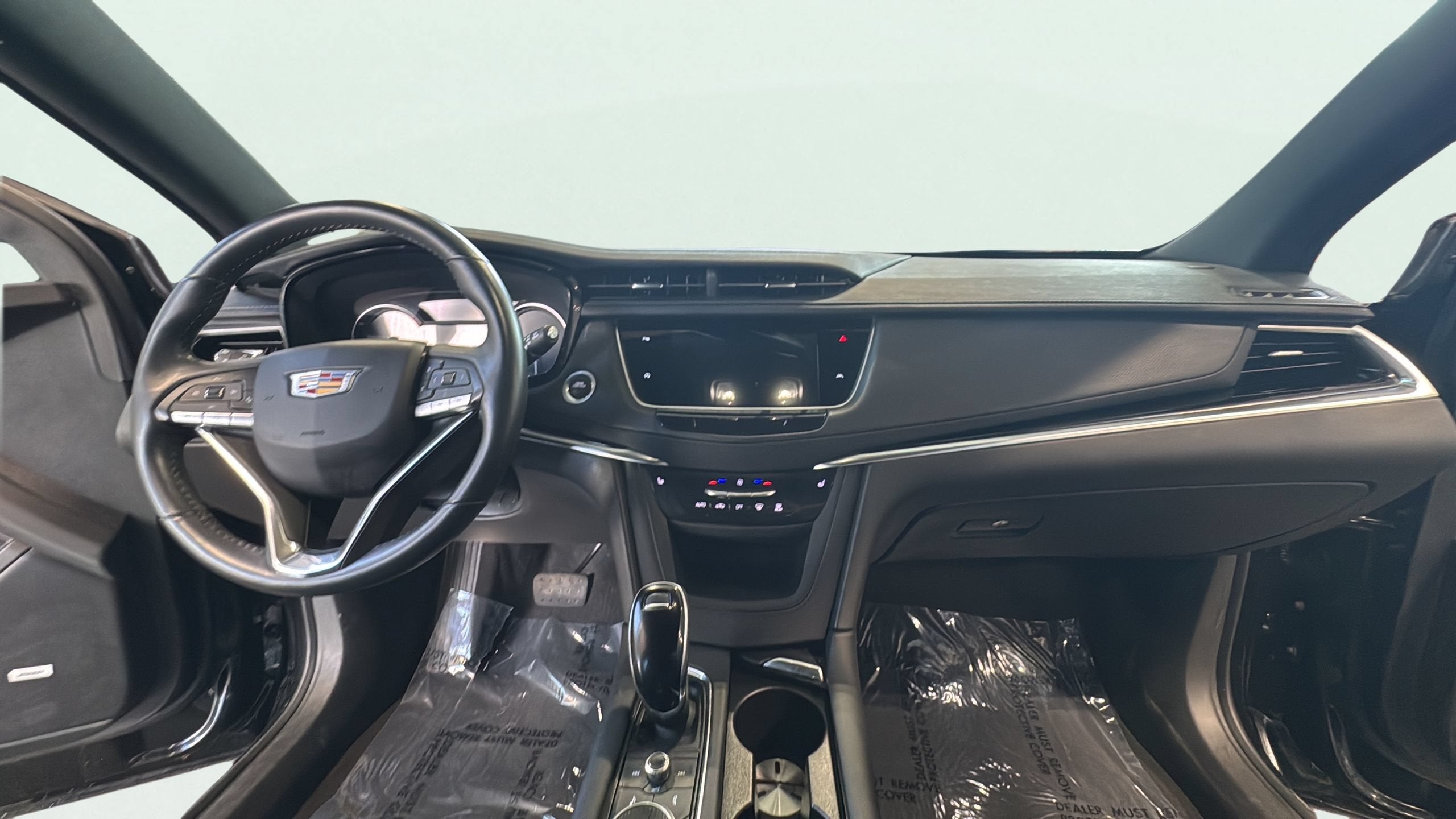 2024 Cadillac XT6 Luxury