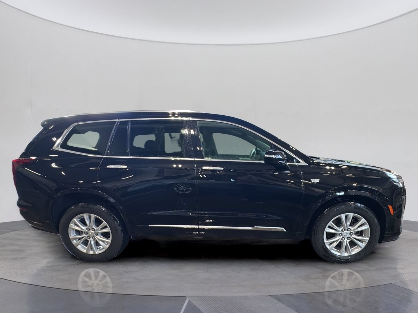 2024 Cadillac XT6 Luxury