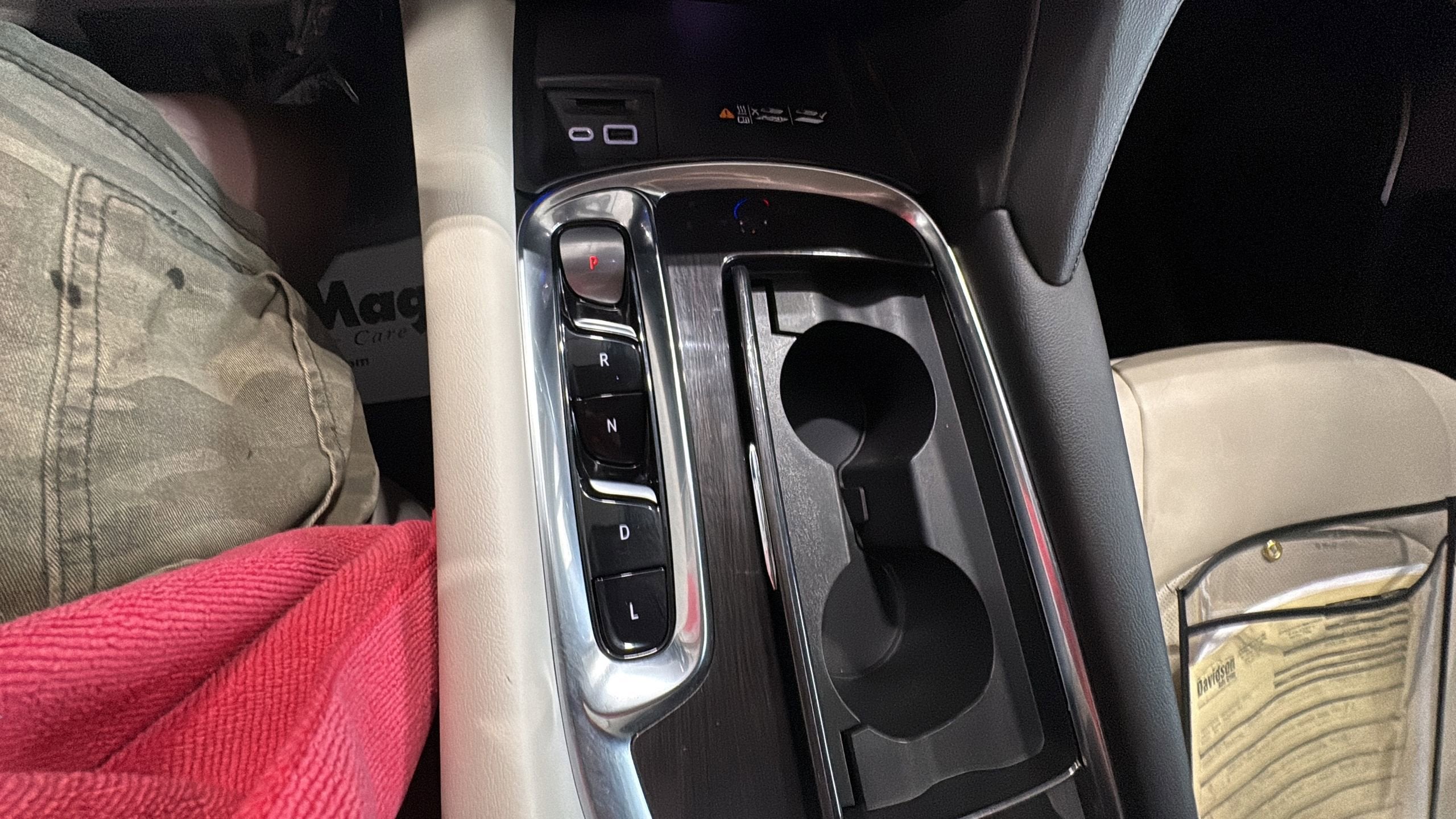 2024 Buick Enclave Essence