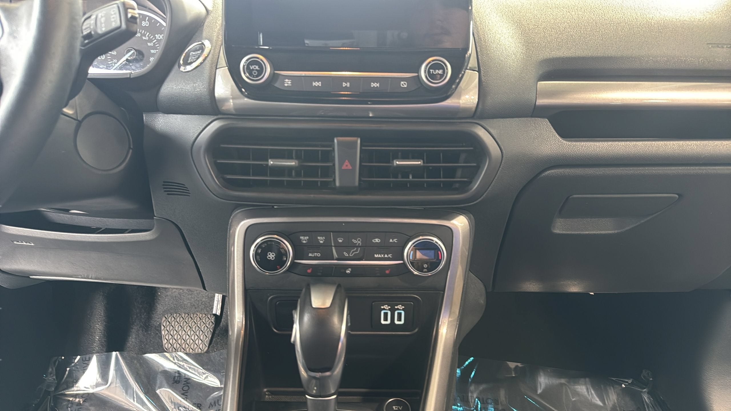 2022 Ford EcoSport SES
