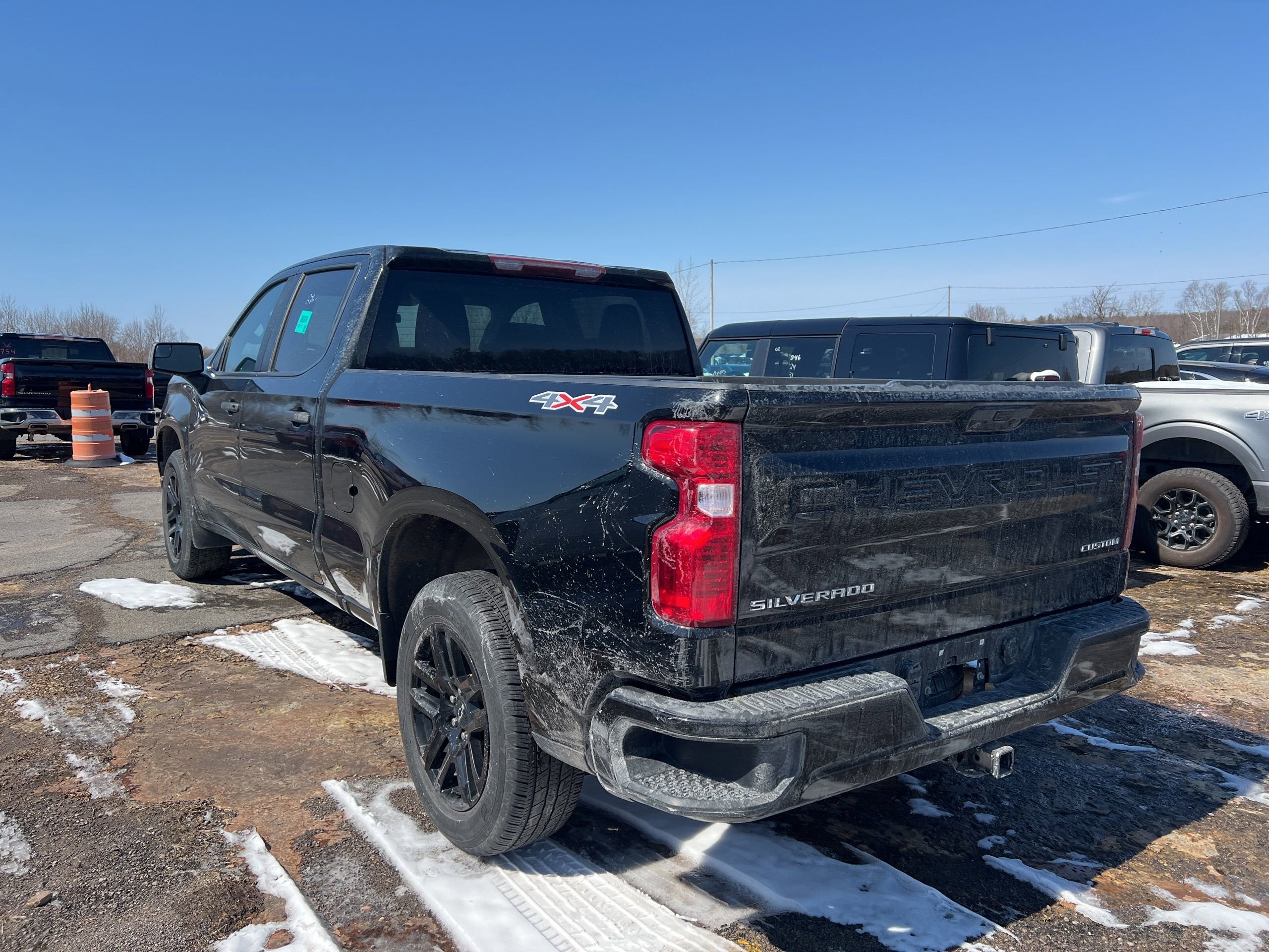 2024 Chevrolet Silverado 1500 Custom