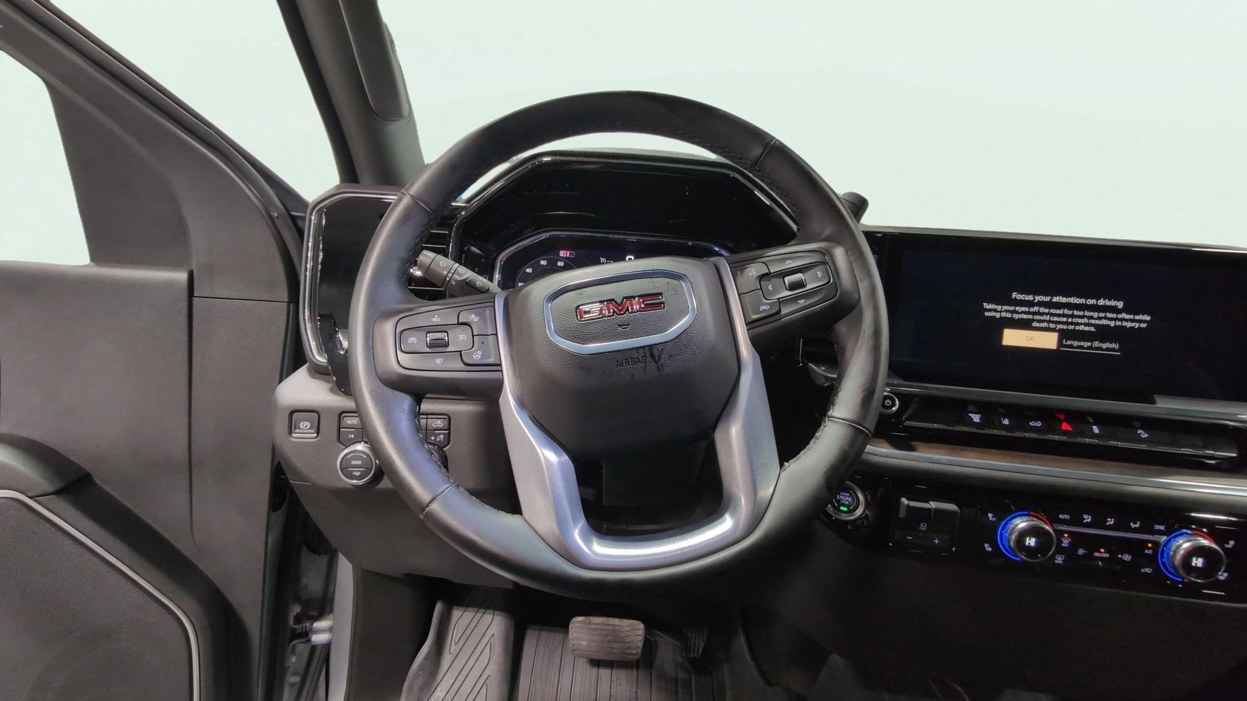 2025 GMC Sierra 3500 HD SLT