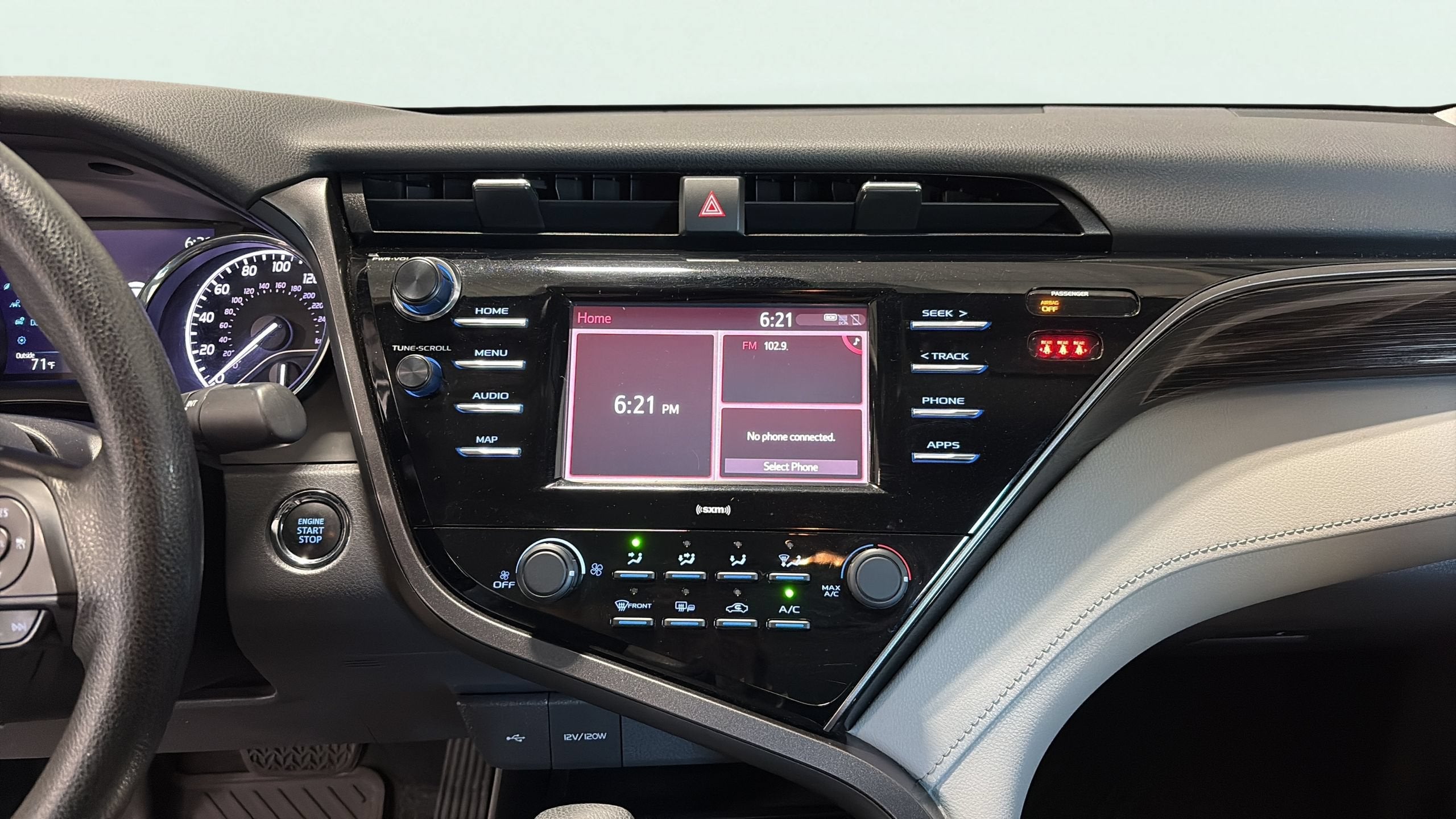 2020 Toyota Camry LE