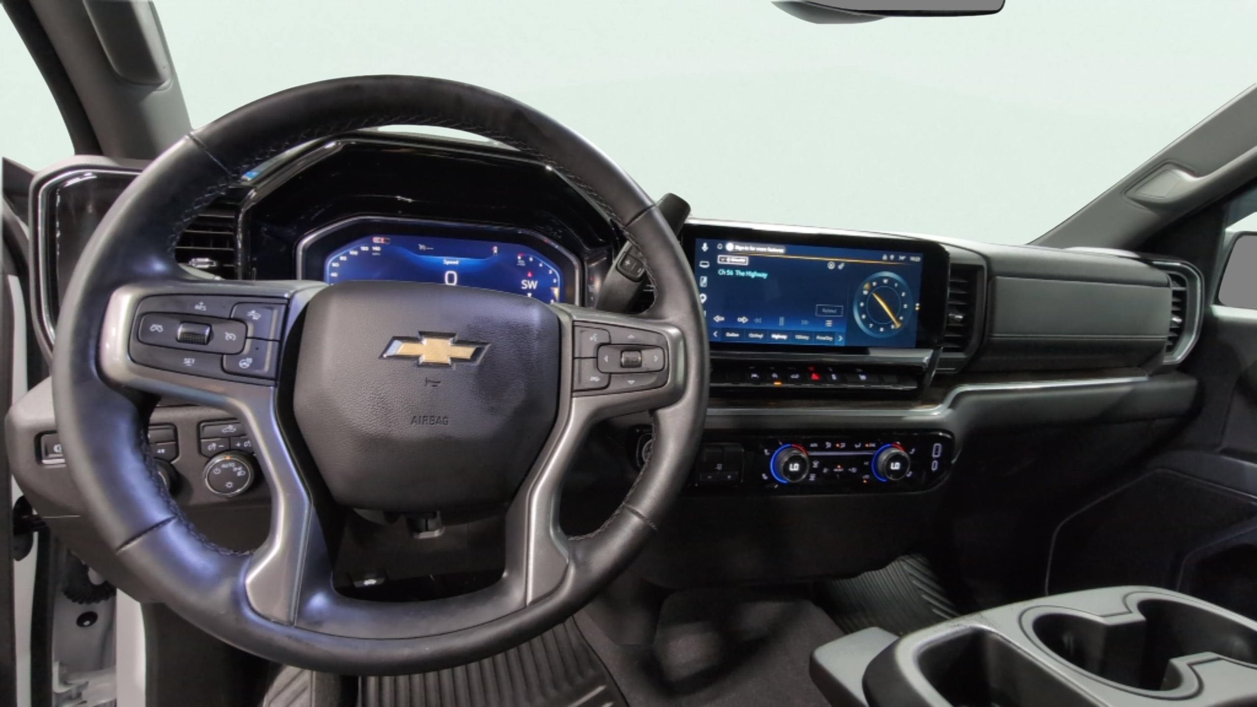 2025 Chevrolet Silverado 1500 LT (2FL)