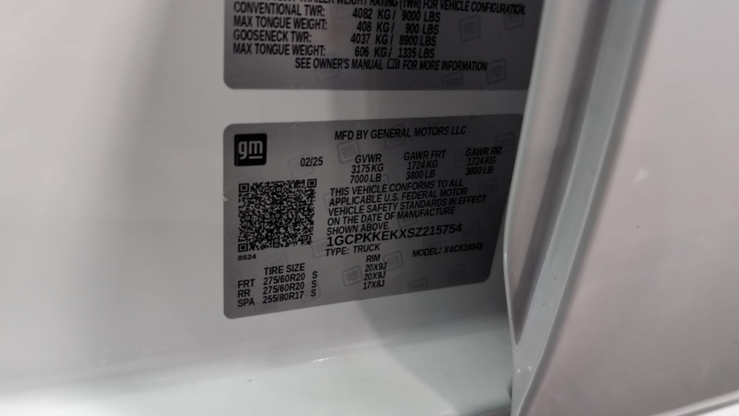 2025 Chevrolet Silverado 1500 LT (2FL)