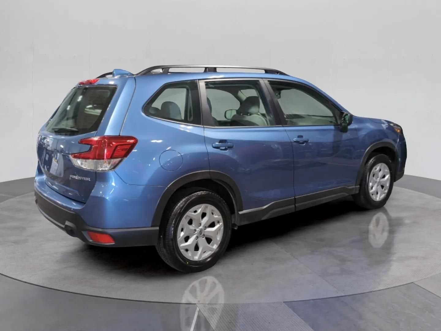 2022 Subaru Forester Base